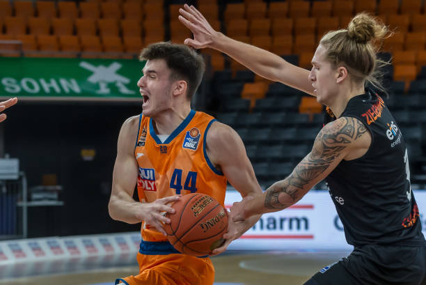 举措让他们 举措让他们