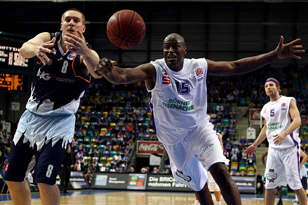 例都显示 例都显示